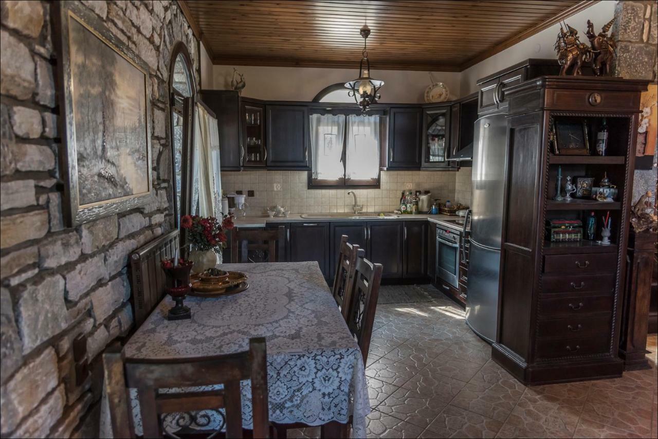 Vila Stone Mansion Anavryti, Αμα 20569 Mystras Exteriér fotografie