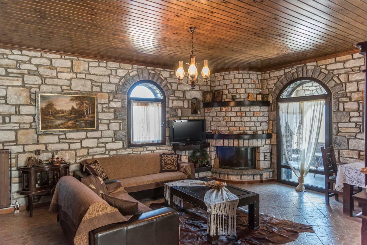 Vila Stone Mansion Anavryti, Αμα 20569 Mystras Exteriér fotografie